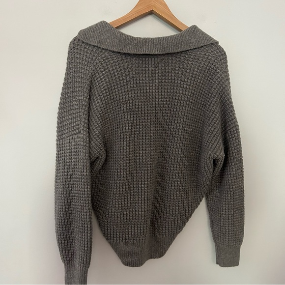 Madewell Grey Chunky Knit V-Neck Pullover Sweater - Picture 4 of 5